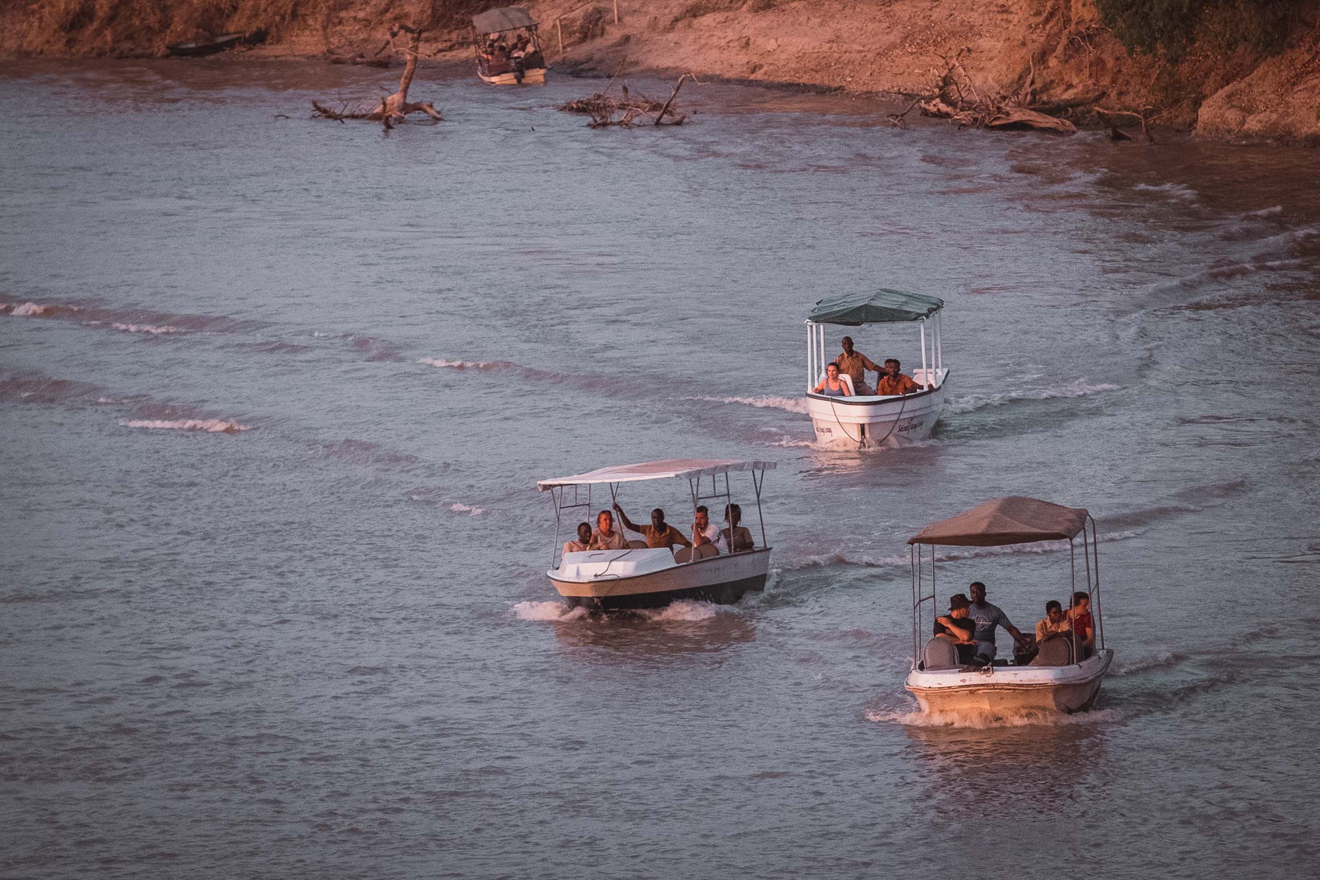 Båtar på Rufiji River